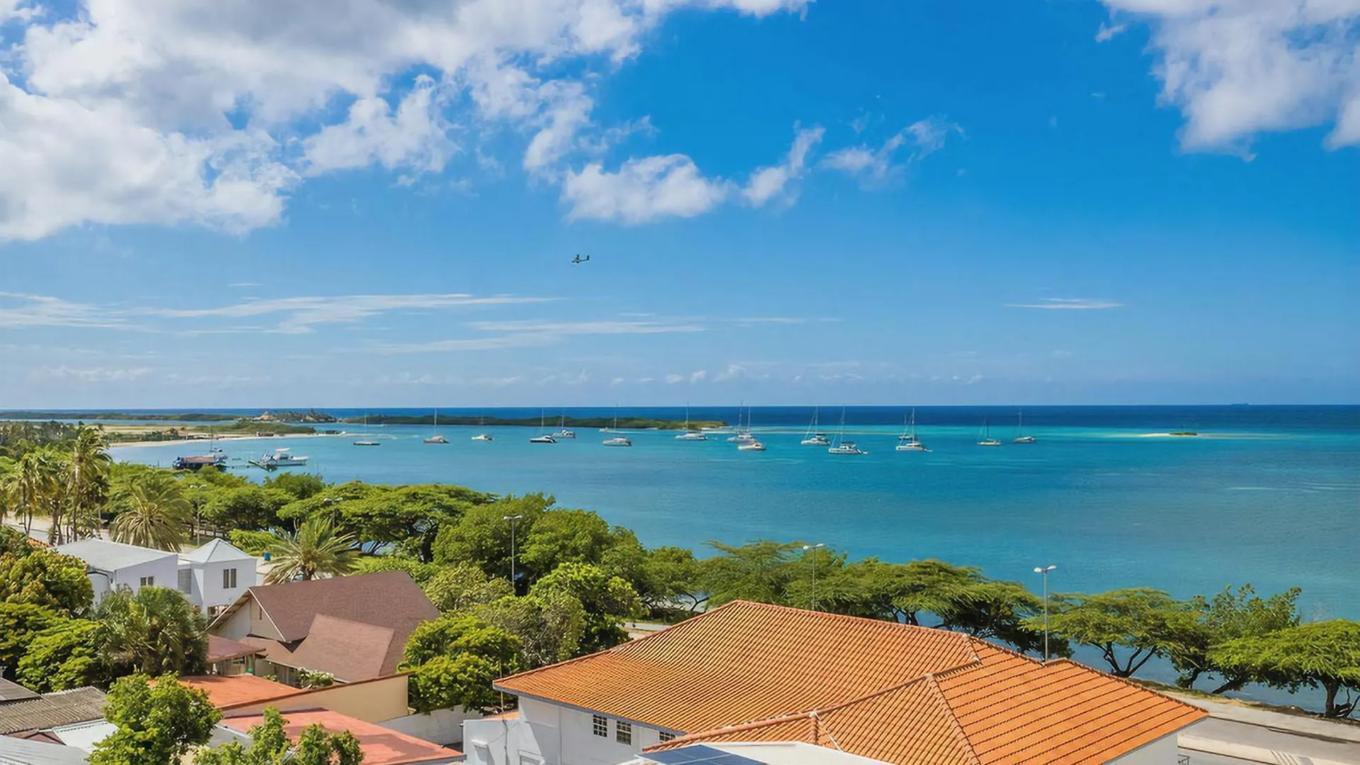5Bph-Coral15 - Oceanfront Exclusive Penthouse With Stunning Views And Private Pool Home-Theater Included, Oranjestad